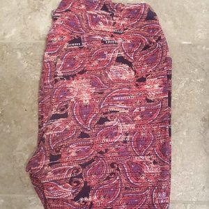 Rare Lularoe TC Paisley Leggings